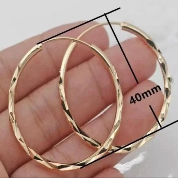 NEW 18K Gold Hoop Earrings, beautiful Earrings, cute Earrings - Picture 5 of 8